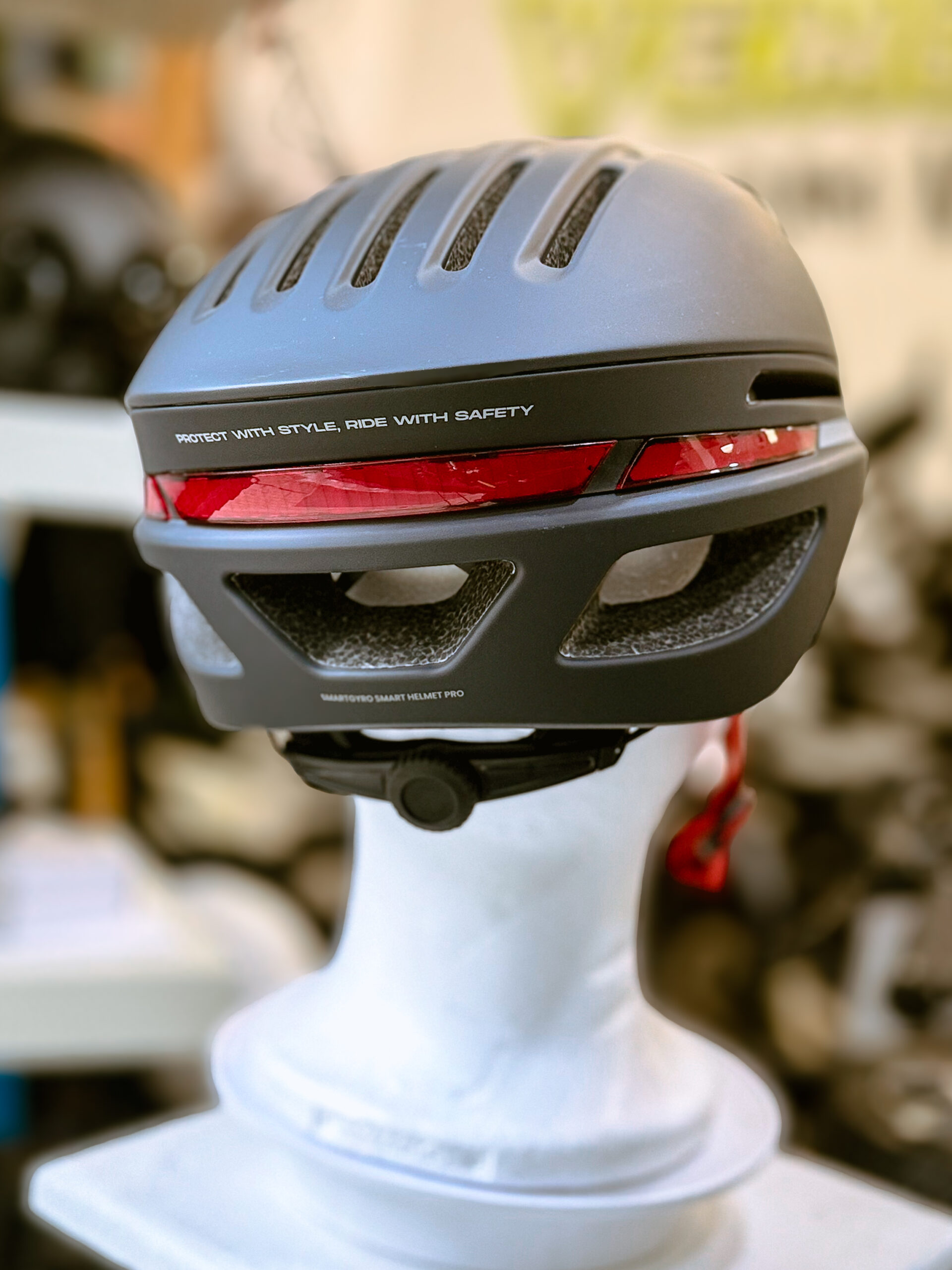 SmartGyro Smart Helmet 2 | Casco inteligente con luces LED, sensor de impacto y carga USB-C